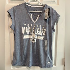 BNWT - ADIDAS Toronto Maple Leafs Women’s V Neck